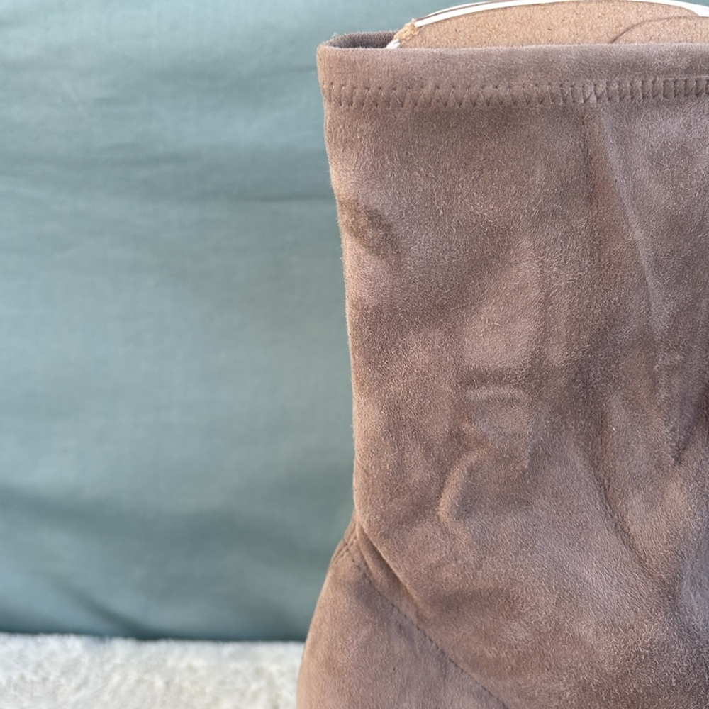 EUC Stuart Weitzman Yuliana 60 Stretch Suede Flannel Gray Boot Leather Size 9.5 - Picture 8 of 10